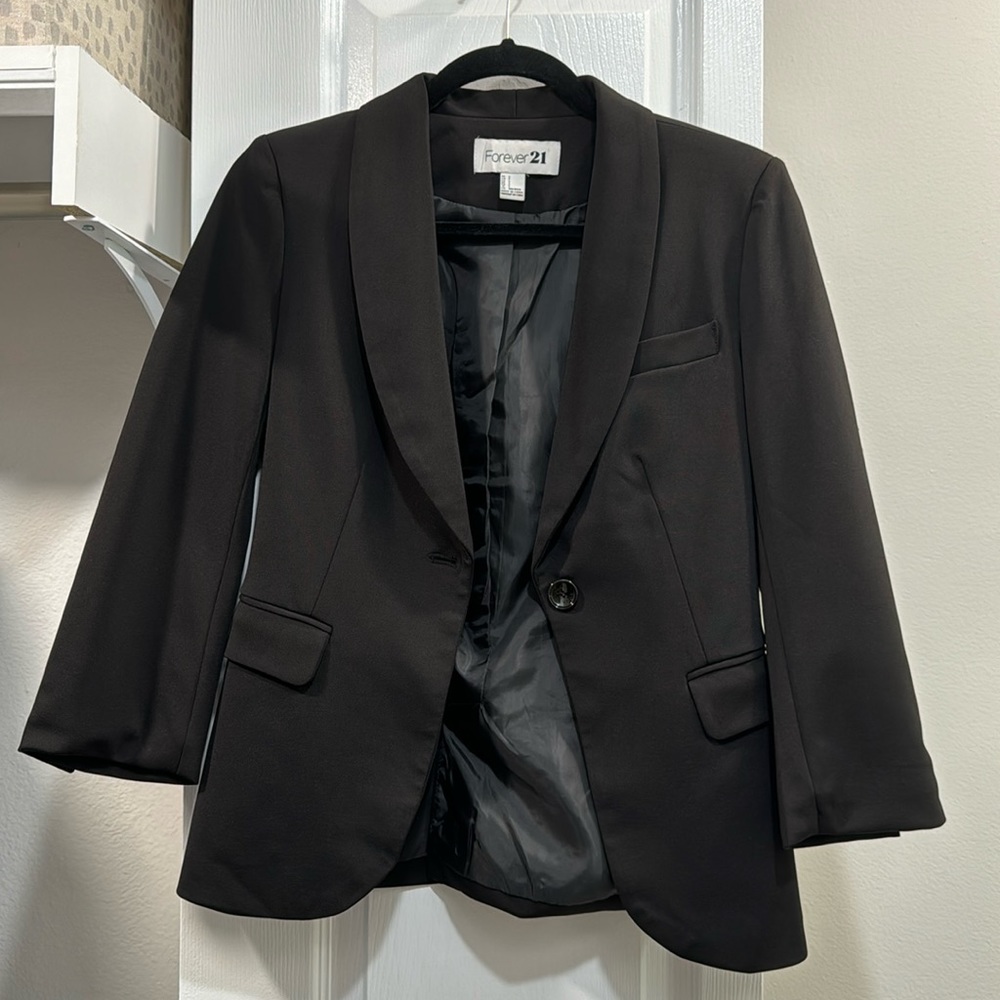 Forever 21 Black Blazer